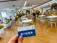 -上海宝信宝马4S店