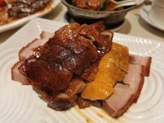烧味三拼-香港新发烧腊茶餐厅(书城店)