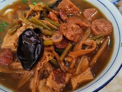 -赵氏牛肉罩火烧