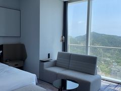 -大连星海皇冠假日酒店