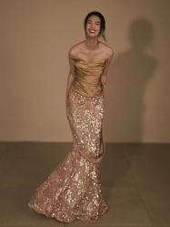 -欣薇婚纱(新源乐汇城店)