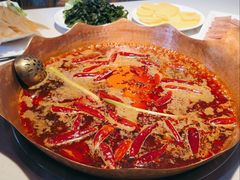 -墨居上隐·院子里火锅(峨眉店)