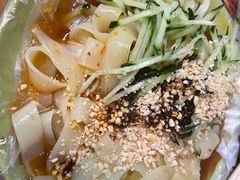 -艾力江和田馕坑烤肉店
