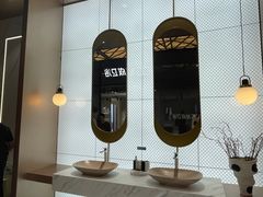 -红星美凯龙(上海沪南店)