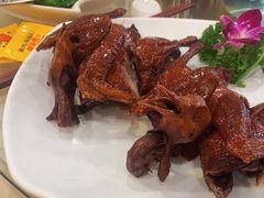 乳鸽-金鮀岛潮州酒家