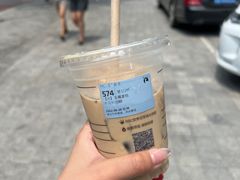 -瑞幸咖啡(7号国际商业中心店)