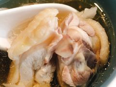 -三个椰子·现砍椰子鸡(金源CBD店)