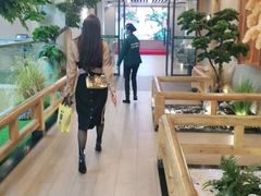 -绿草地·湘菜(酃湖师院店)
