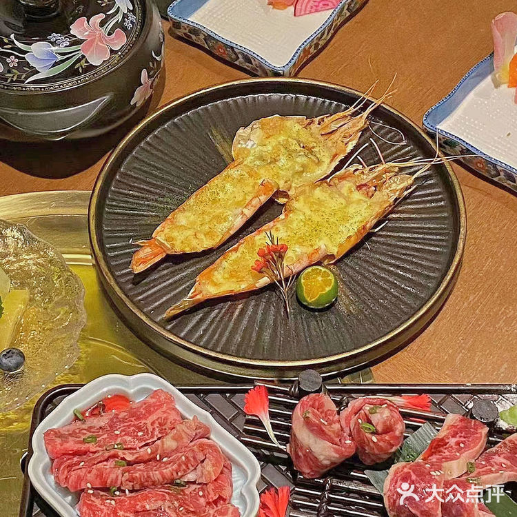 成都约会氛围感餐厅~西南首家新派烧肉酒廊