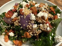 -ROAST coffee & eatery