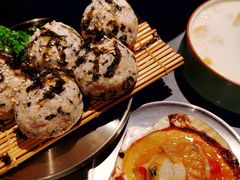 -围炉肉舍•炭烤活鳗•丹东海鲜烤肉(步行街店)