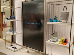 -ZARA(大上海时代广场店)