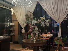 -樾餐厅泰式海鲜火锅(民歌湖店)