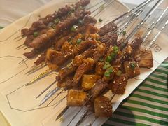 -巴厘龙虾·榜首油焖大虾(音乐学院·沿江酒馆店)
