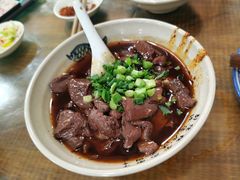 -杨三娘跷脚牛肉(羊子山西路店)