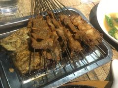 -郑享吃烧烤烩面(红专路店)