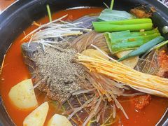 -元堂脊骨土豆汤(明洞2号店)