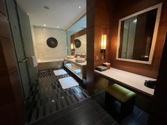 -海南清水湾莱佛士酒店