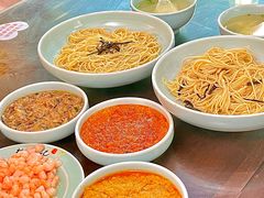 -裕兴记•蟹黄面馆(人民广场店)