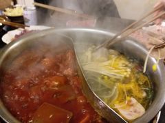 -岗上渣渣老火锅(两路口店)