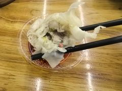 鲜肉烧麦-嘉州海汇源老烧麦店