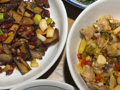 -小洞天柴火土菜馆