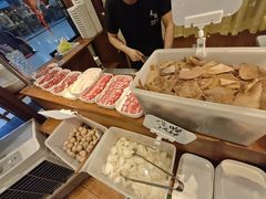 -天成·潮州牛肉脆肉鱼生蚝自助火锅