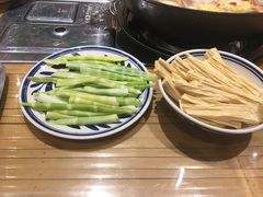-袁山山重庆火锅(丈八北路店)