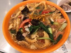 -易记皮肚面(明瓦廊店)