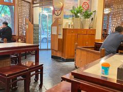 -嘉丰湘菜馆(芳群园店)