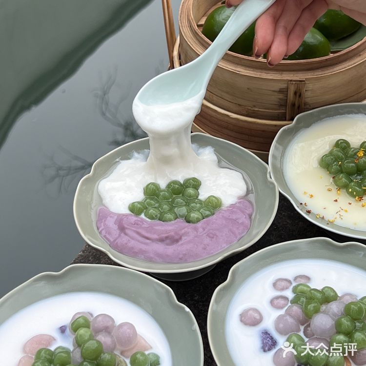 太宝藏了 今天就和朋友吃到了超好吃的蟹黄面！