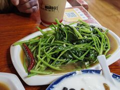 -塔洛藏餐吧(香格里拉古城店)