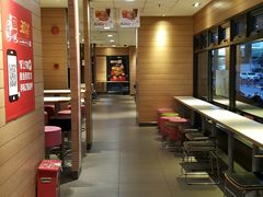 -麦当劳(江湾镇店)