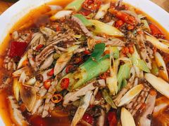 -雷祖芳老妈蹄花店