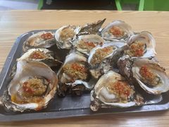 -蚝哥花姐湛江烤生蚝(美丽湾市场店)