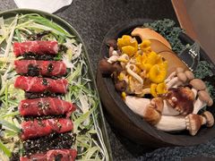 -三出山火锅(南京万象天地店)