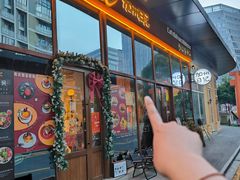 -mordew加州日记西餐&小酒馆(新天地店)