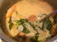 -大头虾越式风味餐厅(光明广场店)