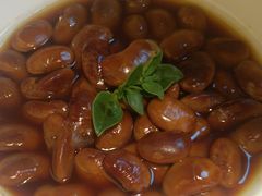 -阿瓦山寨·湘菜现炒·剁椒鱼头王(咸阳总店)