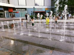 -莫莉幻想儿童乐园(北京丰台永旺店)