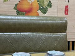 -崴海渔村(虹梅路店)