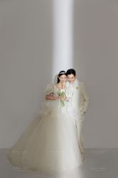 点击看大图 -挪娅婚纱摄影皇家会所