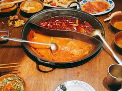 -萍姐火锅·公路夜市(武汉首店)