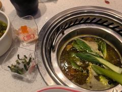 -龍歌自助小火锅(芝罘万达店)