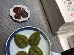 -阮大兴糕团(滨江宝龙店)