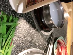 -釜御山海鲜烤肉火锅自助(新城市中心店)