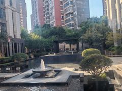 -鱼鲜饭香·招牌汽锅剁椒鱼头王