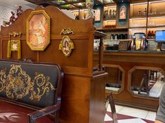 -秘密旅行Bonjour(黑金冠 江南西店)