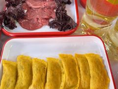 -毛辣果·贵州红酸汤牛肉火锅(西单店)