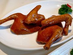 烤乳鸽-利苑酒家(华熙国际店)